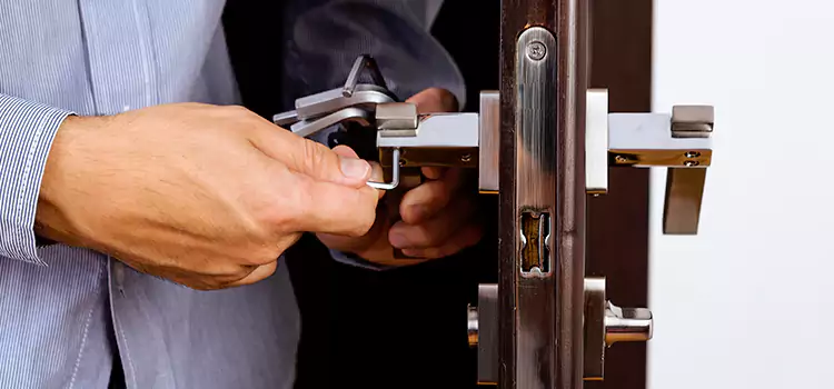 Commercial Door Lock Repair Cumberland