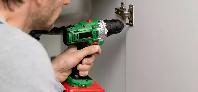 Commercial Door Hinge Repair Cumberland